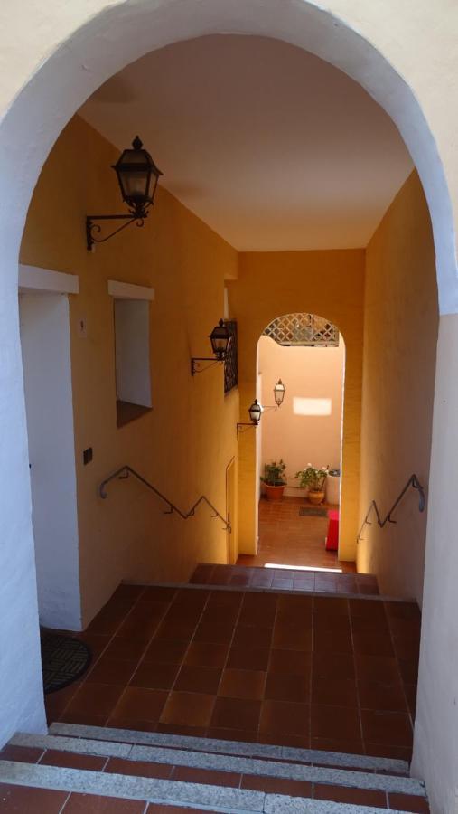 La Maison Des Arches ปอร์โตแชร์โว ภายนอก รูปภาพ