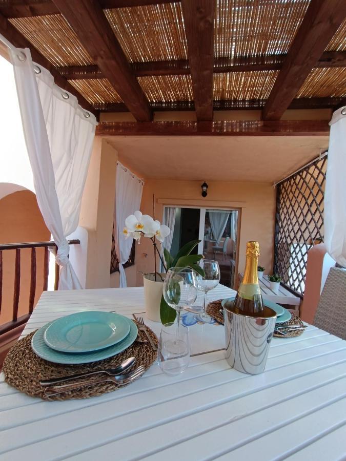 La Maison Des Arches ปอร์โตแชร์โว ภายนอก รูปภาพ